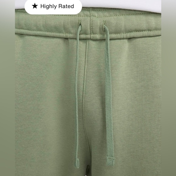 Nike Pants Nike Standard Fit Taper Leg Regular Length Jogging Pants